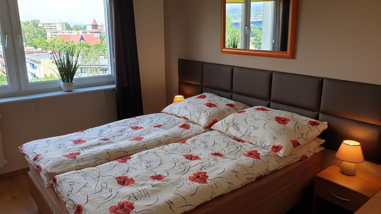 Apartamenty Podzamcze Walbrzych Wałbrzych Exterior foto