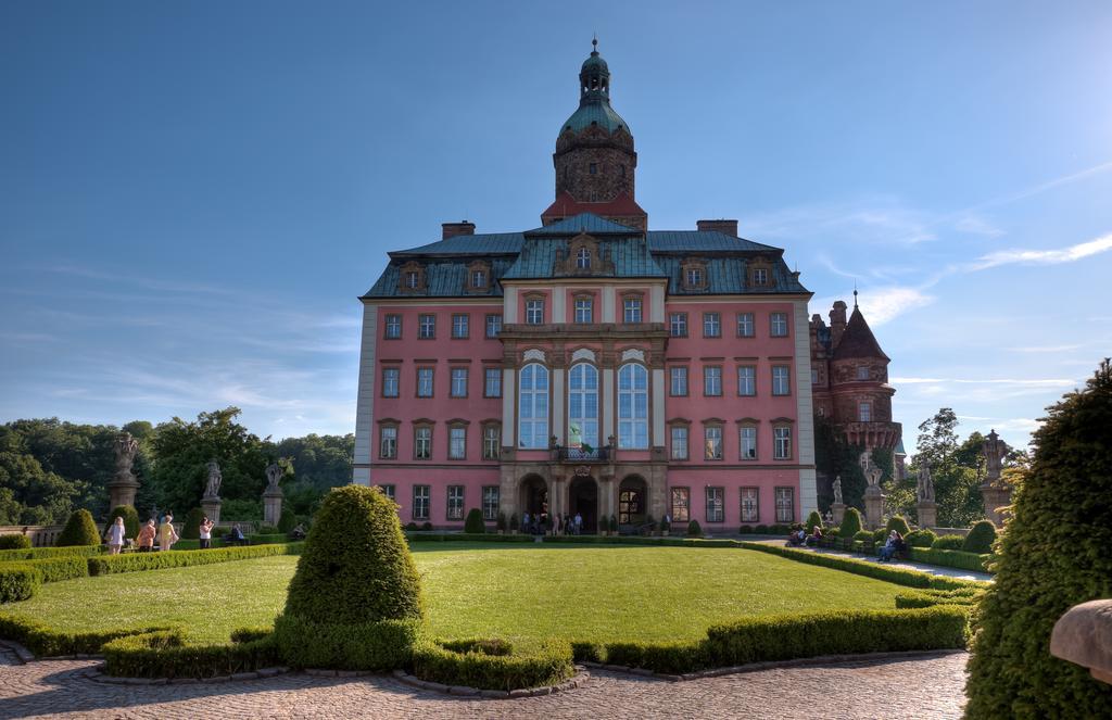 Apartamenty Podzamcze Walbrzych Wałbrzych Quarto foto
