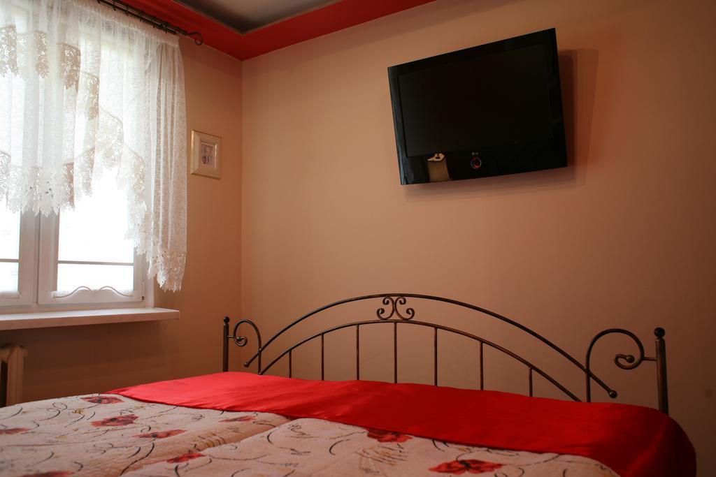 Apartamenty Podzamcze Walbrzych Wałbrzych Quarto foto